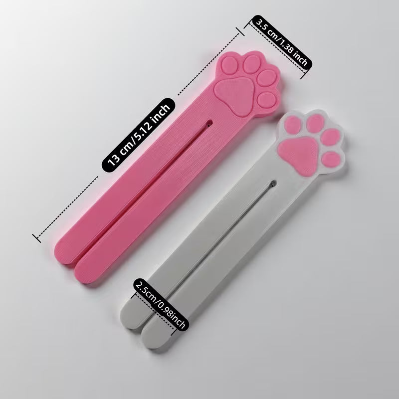 Pet Food Squeeze Tool for Dogs and Cats